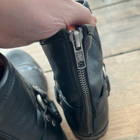 Frye black Phillip harness boots - Picture 13 of 13